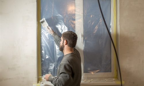 Comment appliquer un mastic de fenêtre pour une étanchéité optimale ?